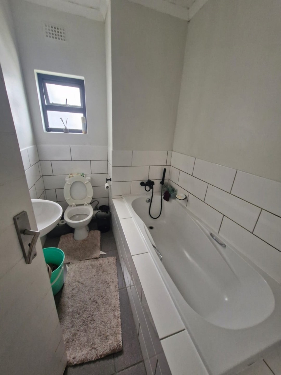 2 Bedroom Property for Sale in Sunset Glen Western Cape